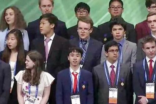 Cuộc thi quốc gia 2020 đầu tiên phải lùi lịch