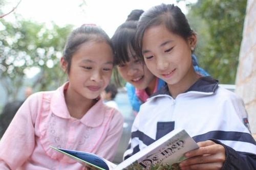 Cho trẻ vui chơi, giải trí thế nào giữa dịch Covid-19?