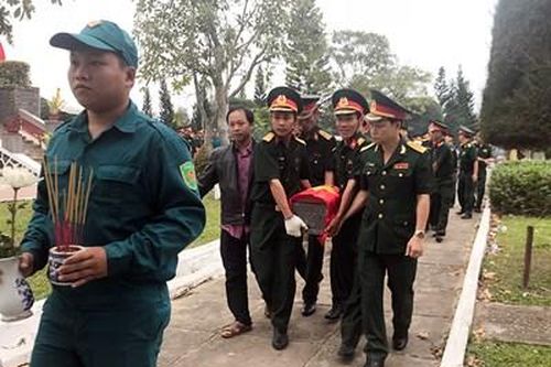 Quảng Nam truy điệu và cải táng 5 hài cốt liệt sĩ
