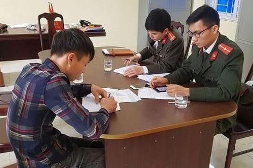 Công an Hà Nội xử phạt 11 cá nhân đưa sai sự thật về dịch bệnh Covid-19