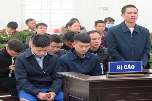 Án mạng sau cuộc hỗn chiến tại quán karaoke
