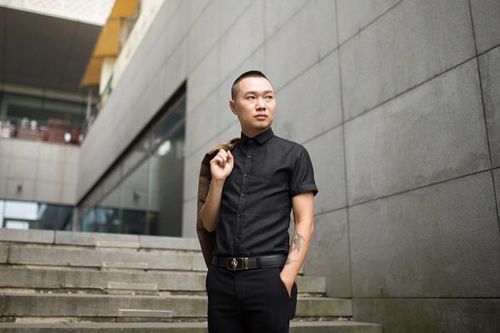 Ca sĩ Minh Vương ra mắt ca khúc về đại dịch Corona