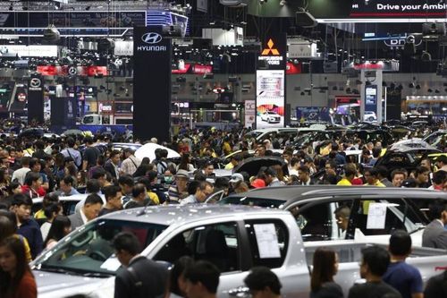 Thái Lan bão hòa tiêu thụ ô tô, đẩy mạnh xuất khẩu sang Việt Nam?