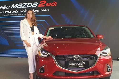 Mazda 2 nhập khẩu giảm giá mạnh, chỉ còn từ 479 triệu đồng