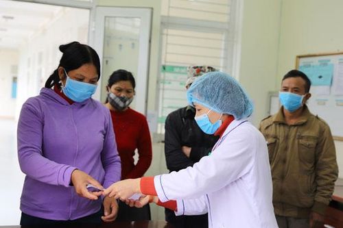 Lào Cai thêm 4 bệnh nhân nghi nhiễm Covid-19 được xuất viện