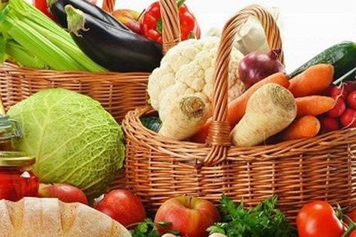 Chuyên gia bày cách chọn thực phẩm an toàn và chế độ ăn hợp lý trong mùa dịch
