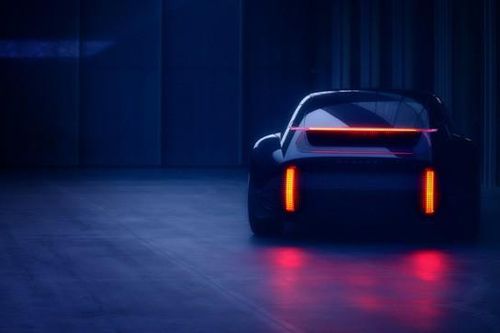 Hyundai hé lộ mẫu concept sedan thể thao hoàn toàn mới