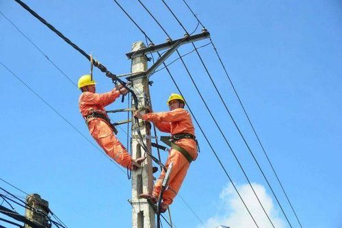 Gia tăng nhập khẩu điện từ Lào và Trung Quốc