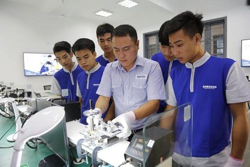 Hơn 1.600 trường nghề cho học sinh nghỉ học hết tháng 2-2020