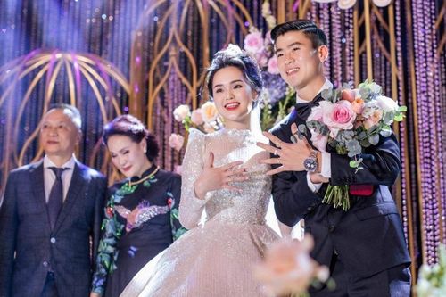 NTK Phương Linh hé lộ giá trị thật váy cưới chính của vợ Duy Mạnh