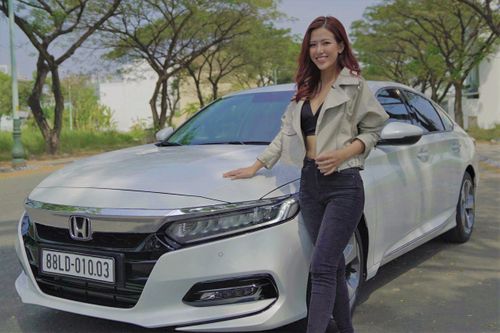 Đánh giá Honda Accord 1,3 tỷ đồng - thể thao, giá cao, ít tiện nghi