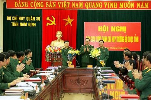 Bộ Quốc phòng bổ nhiệm nhân sự 4 Quân khu