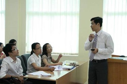 Mỗi giảng viên cần có diện tích làm việc 10m2