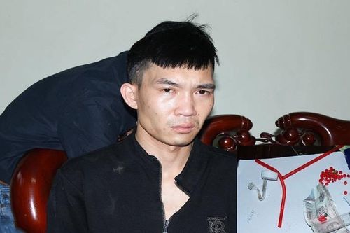 Bắt quả tang nam thanh niên tàng trữ ma túy tại một nhà nghỉ ở Hà Nam