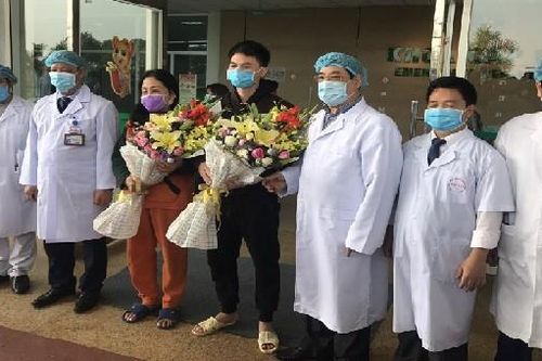 Bệnh nhân thoát Covid-19: 'Căn bệnh này không kinh hoàng như mọi người nghĩ'