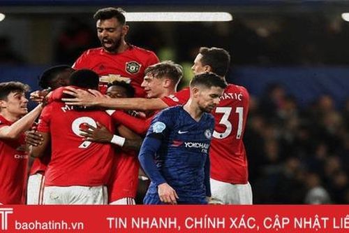Man United đánh sập pháo đài Stamford Bridge