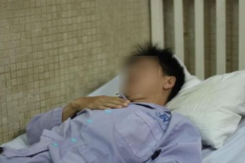 Bóc tách khối u nặng gần 8kg ra khỏi người đàn ông