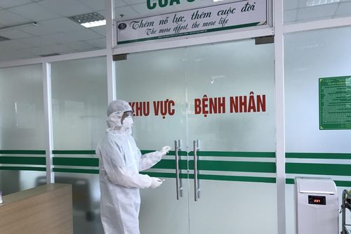 Tử vong do Covid-19 vượt mốc 2000 ca