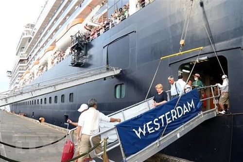 Campuchia xác nhận 781 hành khách tàu Westerdam âm tính với COVID-19