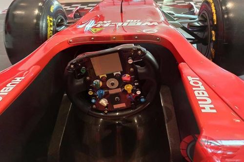 Tại sao trên những chiếc xe đua F1 không có túi khí an toàn?