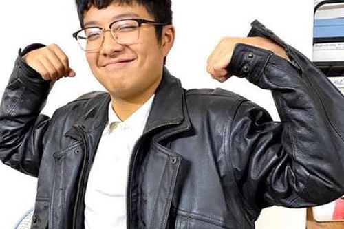 Ngoại hình con trai, con gái cao lớn bất ngờ của NSND Công Lý