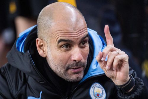 HLV Guardiola: 'Barca đừng nghĩ ở cao hơn chúng tôi'