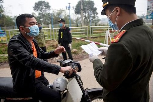 Thanh niên tự nhận nhiễm virus corona bị phạt 10 triệu đồng