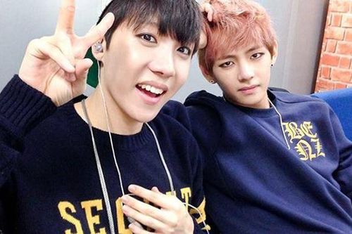 Anh em thân thiết mà V BTS nỡ đăng ảnh này của J-Hope