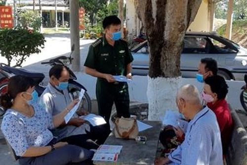 Biên phòng Long An tuyên truyền biện pháp phòng dịch Covid-19
