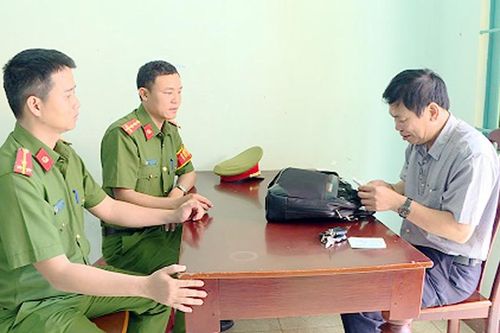 Đằng sau những bức thư cảm ơn