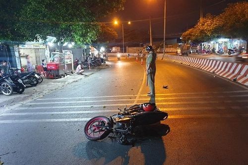 Bình Dương: Thanh niên ngã xe tử vong sau khi cướp giật điện thoại
