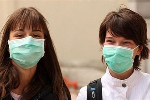 Bác sỹ chỉ cách hạn chế nổi mụn và kích ứng da mặt do đeo khẩu trang nhiều