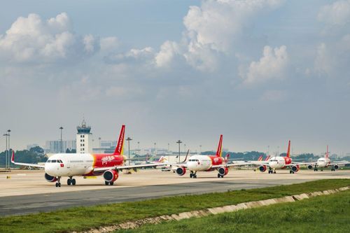 Hàng không kích cầu du lịch trong dịch COVID-19