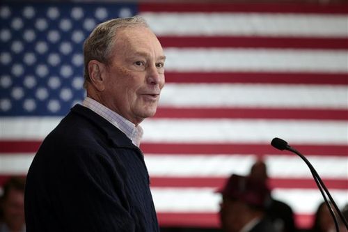 Tỷ phú Michael Bloomberg tuyên bố bán đế chế truyền thông nếu thắng cử