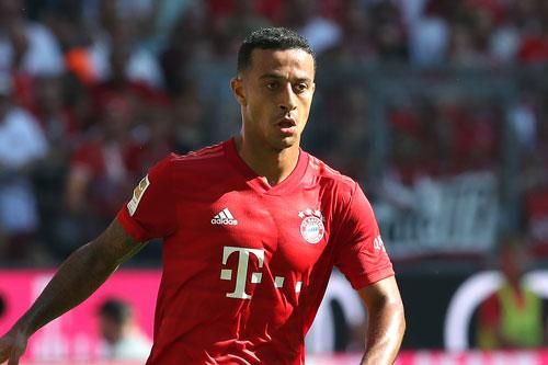 Gặp khó trong thương vụ Pogba, Juventus 'ngắm' Thiago Alcantara từ Bayern