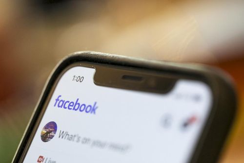 Facebook cập nhật tính năng mới giúp đẩy lùi tin giả về virus corona tại Việt Nam