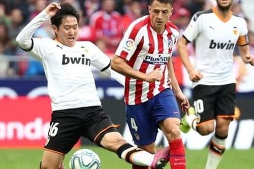 Valencia thua trận nhưng CĐV Hàn Quốc còn buồn hơn