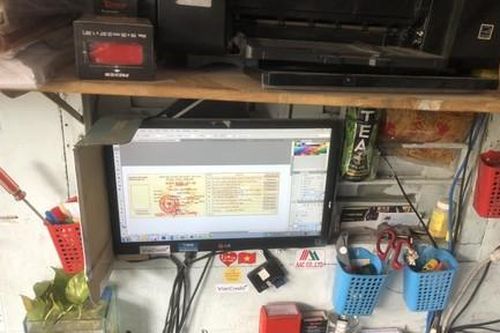 TPHCM: Mở rộng điều tra đường dây làm giả thẻ ngành CAND