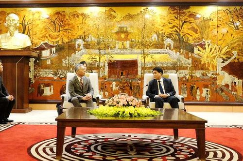 Tạo thuận lợi hỗ trợ Uniqlo kinh doanh trên địa bàn thành phố Hà Nội