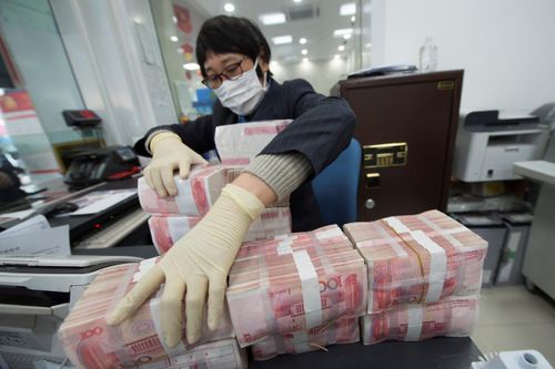 TQ trước nguy cơ tăng trưởng lao dốc, nợ xấu phình to vì virus corona