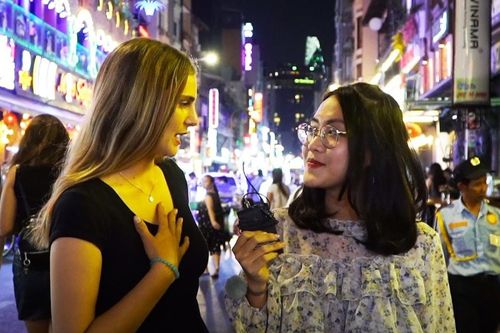 Phố Tây Bùi Viện đông đúc sau nỗi lo dịch corona
