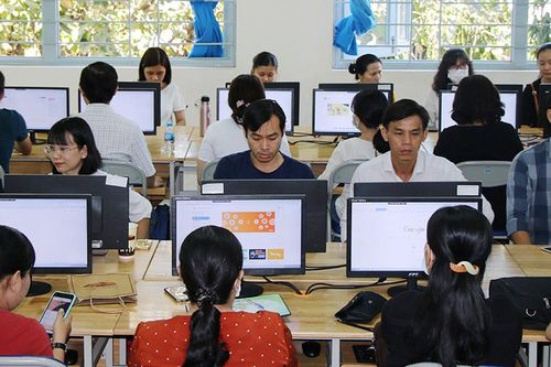 Nhiều trường kiến nghị Bộ GD&ĐT sớm điều chỉnh khung thời gian kết thúc năm học