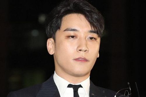 Cựu Bigbang Seungri chính thức nhập ngũ vào đầu tháng 3