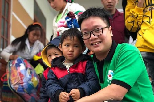 'Cây sáng kiến' có trái tim nhân hậu