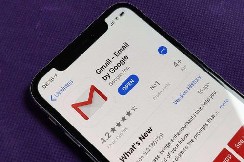 Cách đính kèm file từ ứng dụng Files vào Gmail