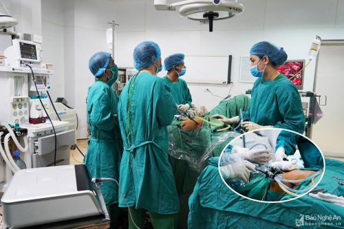 BVĐK Cửa Đông: Thực hiện các kỹ thuật cao hiệu quả với hệ thống dao mổ siêu âm hiện đại