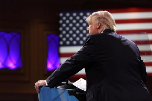 Trump tức giận với báo cáo cho rằng Nga sẽ can thiệp bầu cử Mỹ