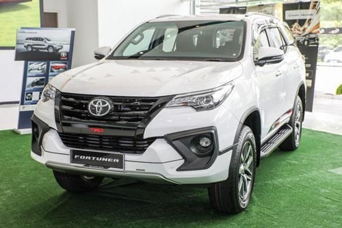 Top 10 ôtô bán chạy nhất tại Thái Lan: Toyota Hilux dẫn đầu, Fortuner bét bảng