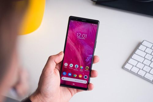 Trang web Sony Mobile ngừng hoạt động, Sony bị đẩy vào thế chân tường