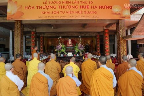TP.HCM : Lễ húy nhật Hòa thượng khai sơn tu viện Huệ Quang